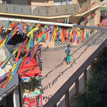 La Rue De La Soif T2,un Salon, Et Terrasse קאנט אן רוסיון